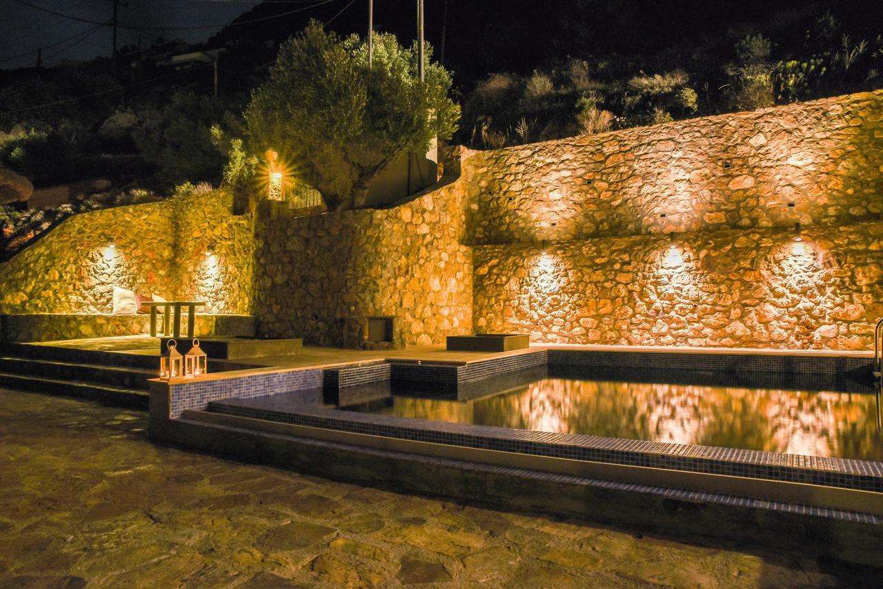 Evexia Villa Tholos  Exterior photo